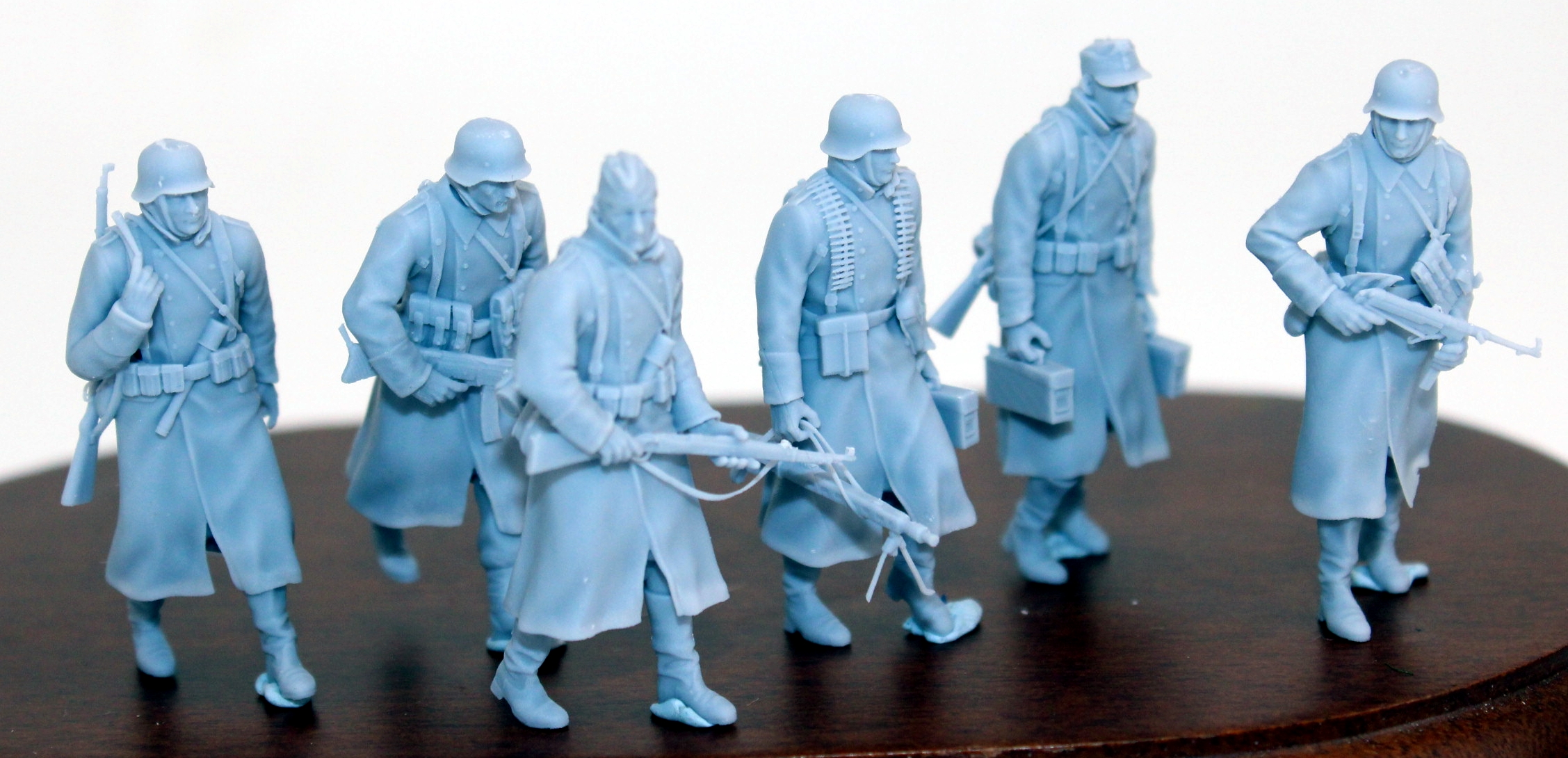 WW2 German infantry in coats - marching