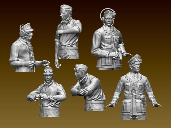 WW2 DAK tank crew with Rommel - busts